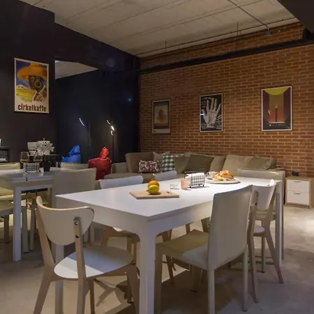 Con Terraza Privada En 3 *