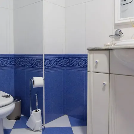 Con Terraza Privada En 3 ゲストハウス *